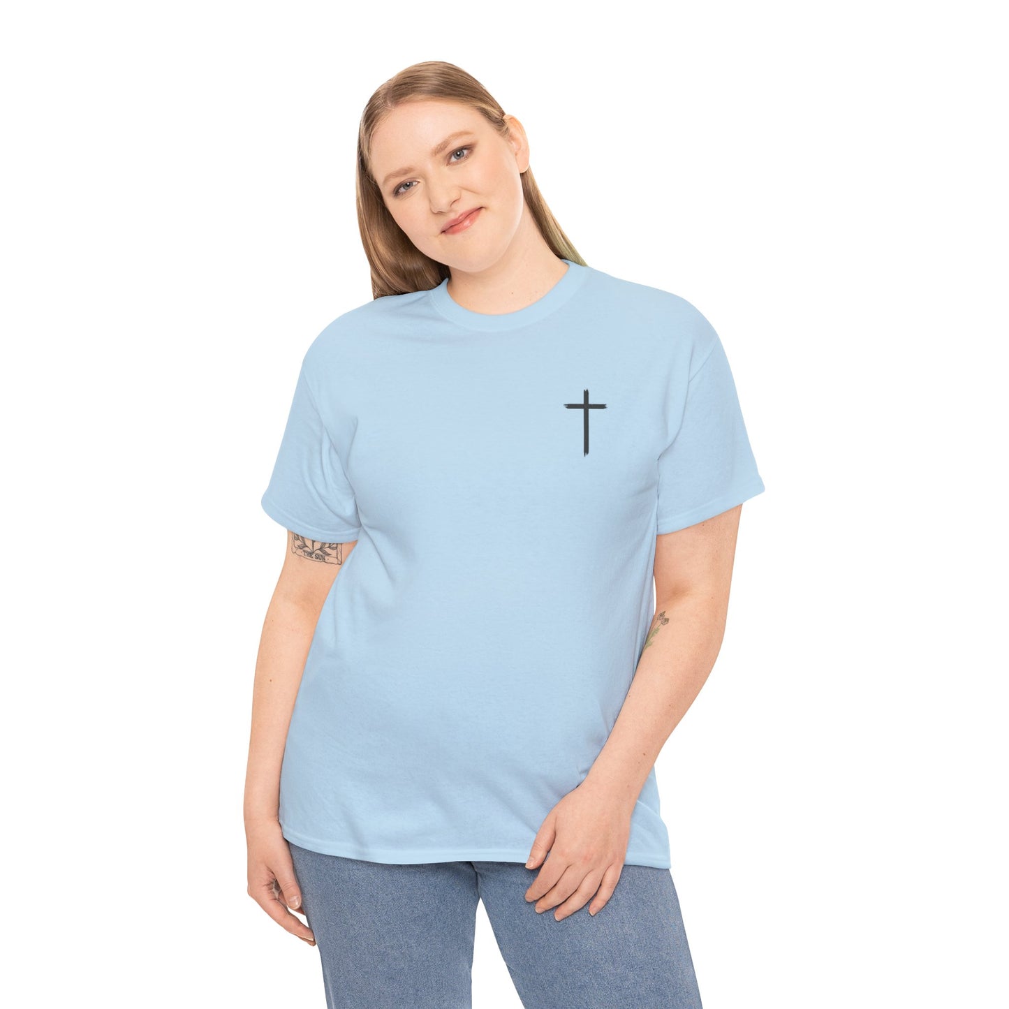 Jesus walking on water - Unisex Heavy Cotton Tee